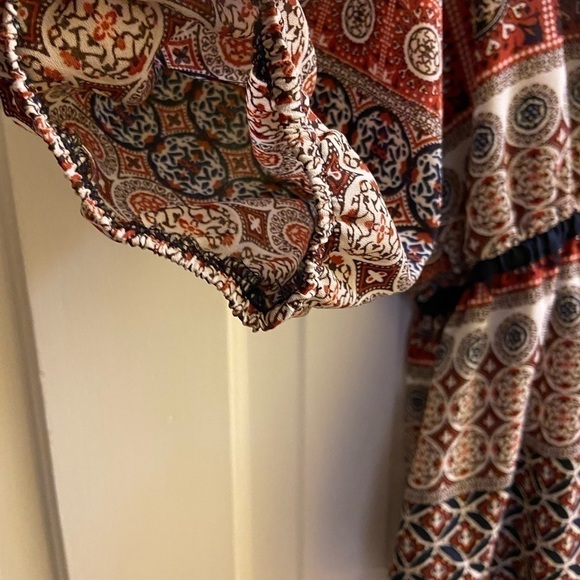 maurice’s Cute Blouse - Picture 8 of 11